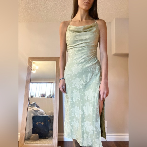 Sweetpot Pistachio Green Lace-Up Dress with Floral Appliqués - US 2 (NWT) - Picture 2 of 8